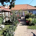 Elizabeth Διαμέρισμα Tokaj