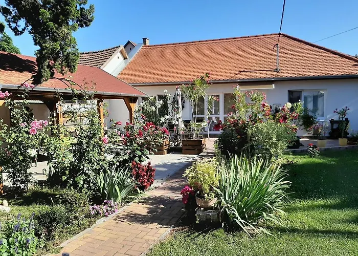 Elizabeth * Tokaj