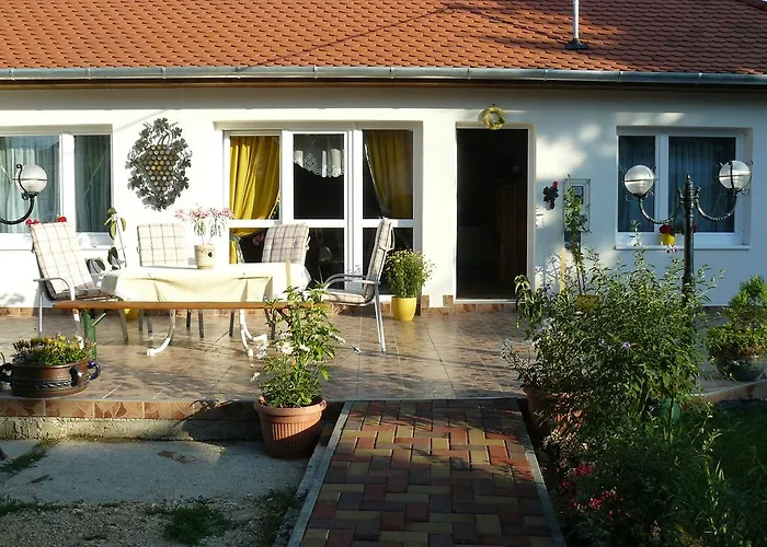 Elizabeth * Tokaj